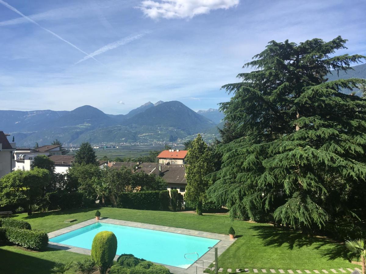 sonnige schicke Ferienwohnung Meran Pienzenau Exterior foto