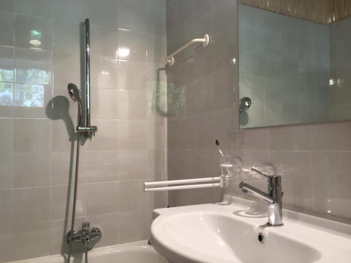 sonnige schicke Ferienwohnung Meran Pienzenau Exterior foto