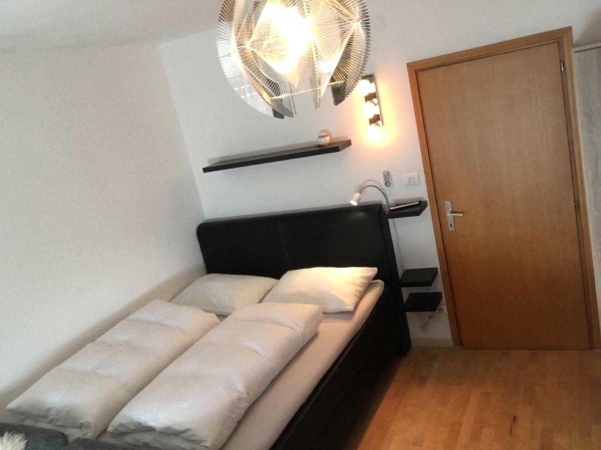 sonnige schicke Ferienwohnung Meran Pienzenau Exterior foto